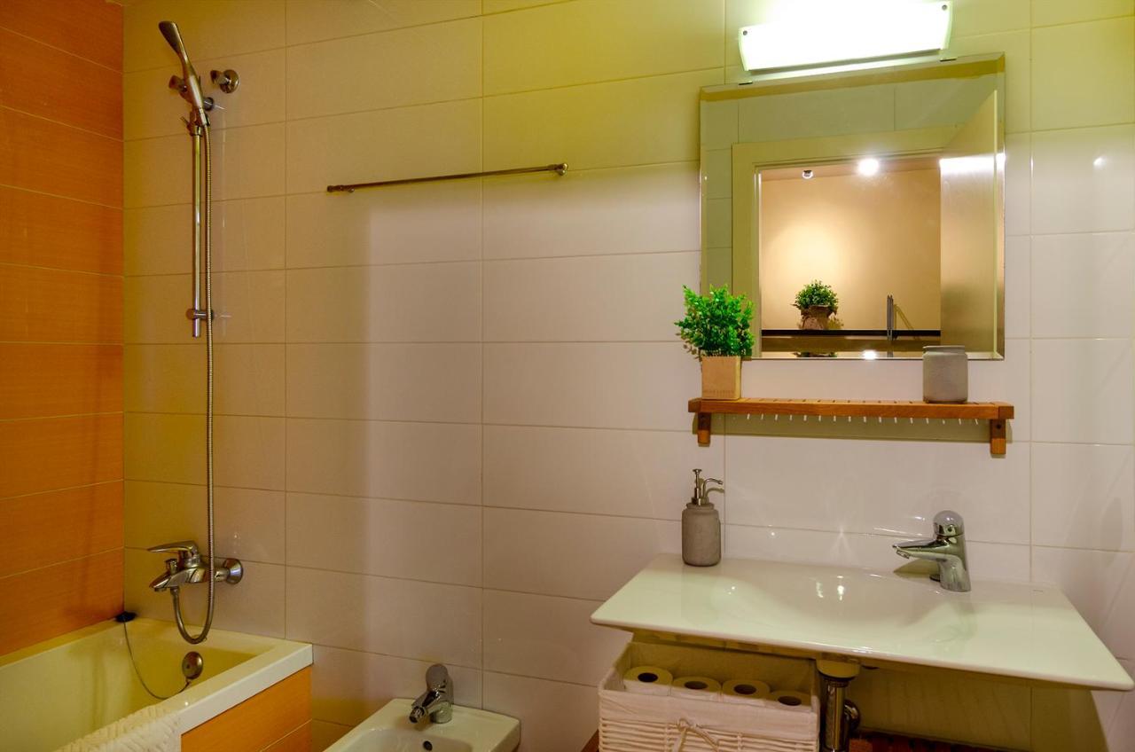 Devesa Park Apartment With Private Parking Жерона Екстер'єр фото